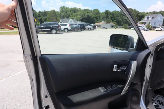2012 Nissan Rogue SV - Photo 17
