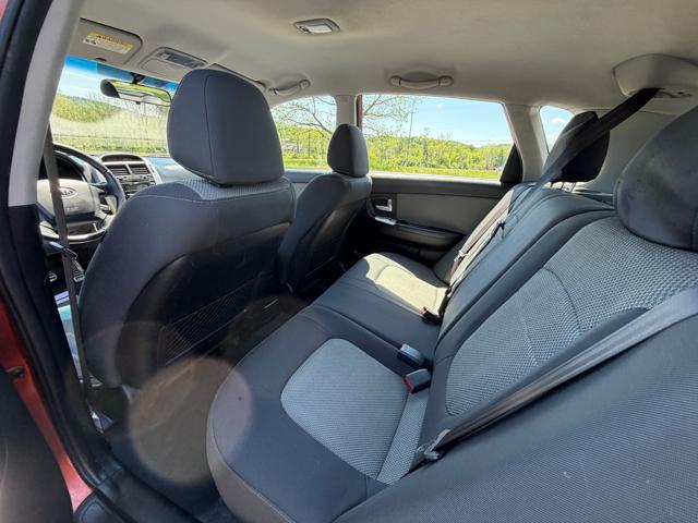 2009 Kia Spectra5 SX