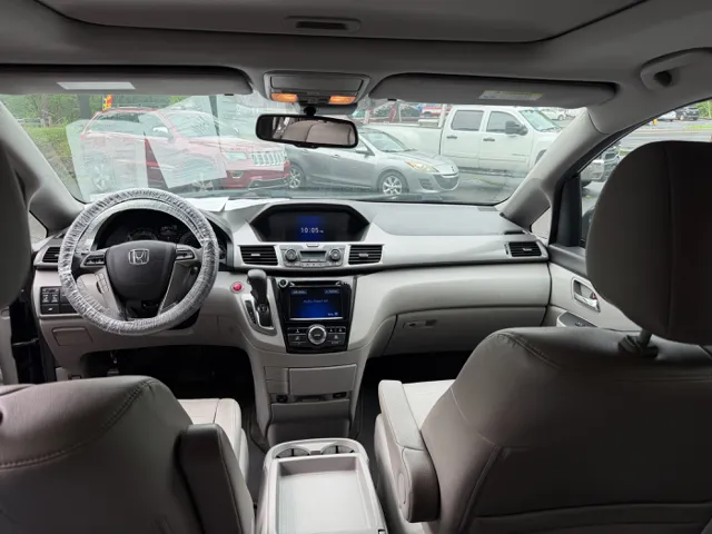 2016 Honda Odyssey EX-L - Photo 13