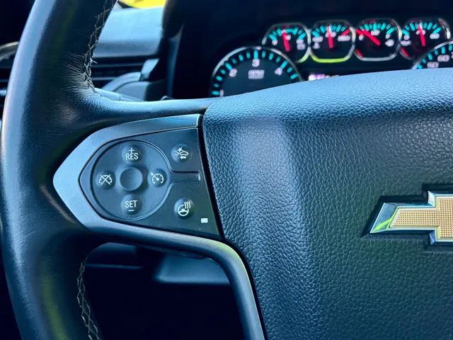 2015 Chevrolet Suburban LT - Photo 27
