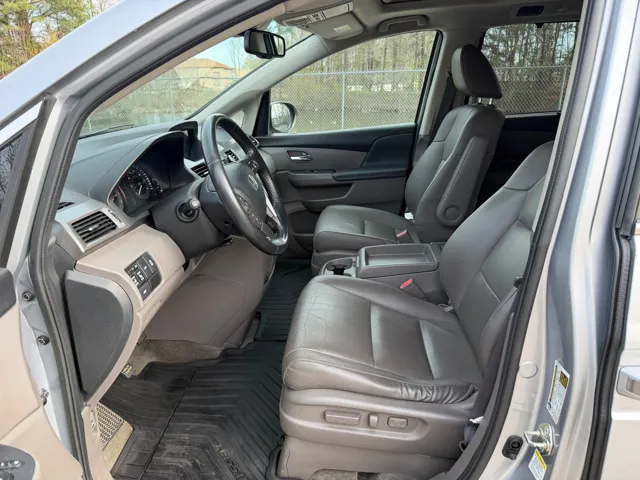 2017 Honda Odyssey EX-L - Photo 22