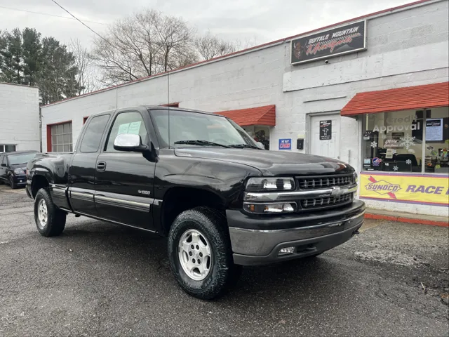 2000 Chevrolet Silverado LS