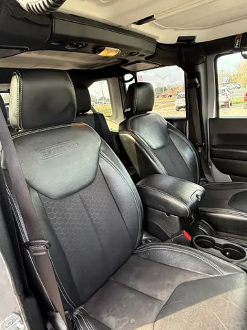 2018 Jeep Wrangler JK Unlimited Freedom Edition - Photo 11