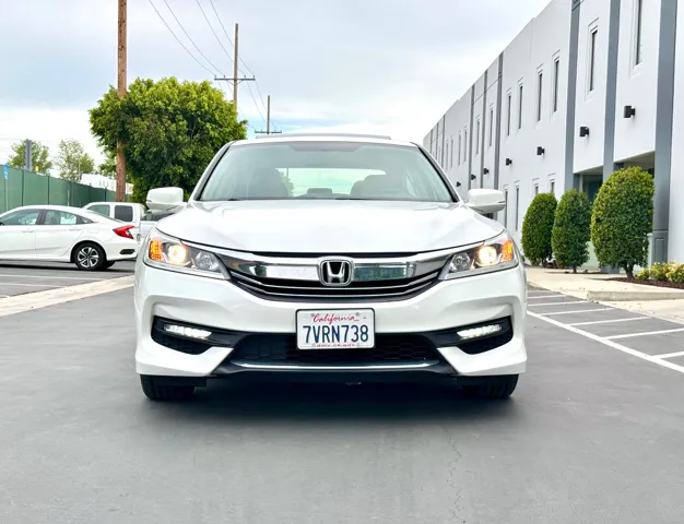 2017 Honda Accord EX - Photo 24