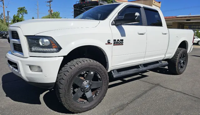 2017 RAM 2500 Laramie 4X4 Crew Cab SWB's photo