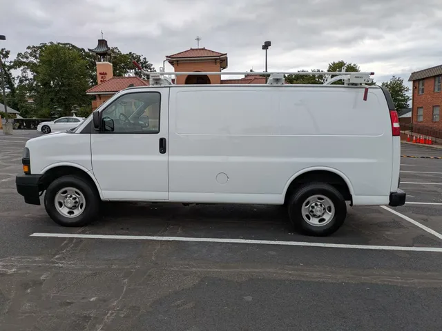 2022 Chevrolet Express Cargo
