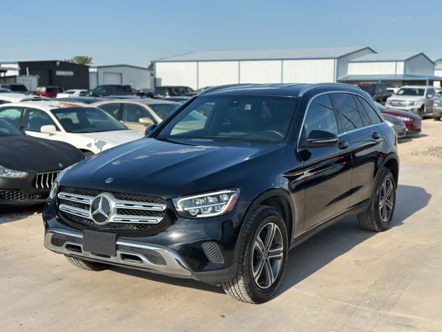 2020 Mercedes-Benz GLC GLC300's photo