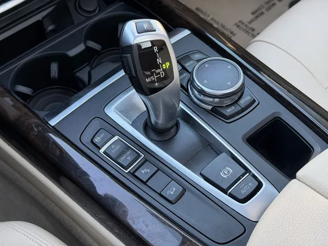 2015 BMW X5 xDrive35d - Photo 29