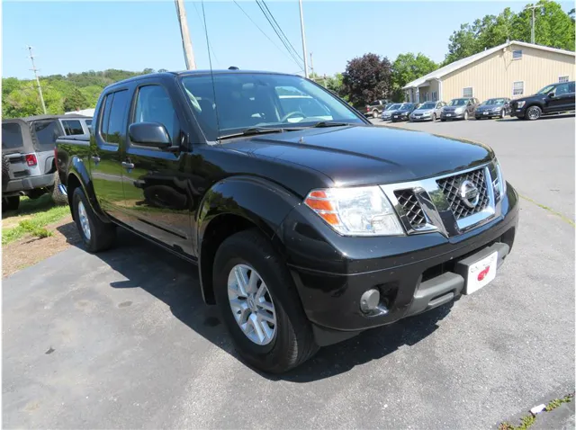 2018 Nissan Frontier SV's photo