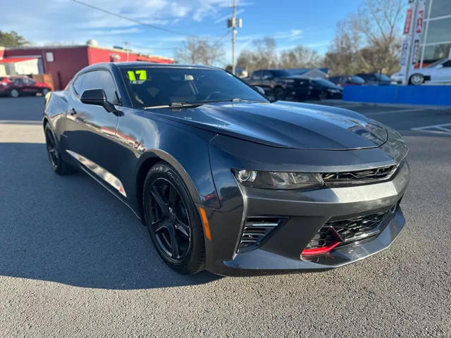 2017 Chevrolet Camaro 1LT's photo