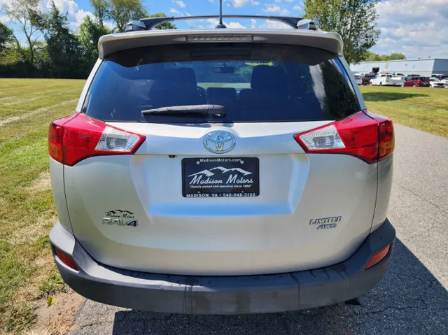 2013 Toyota RAV4 Limited photo 7