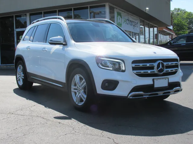 2020 Mercedes-Benz GLB GLB250 4MATIC's photo