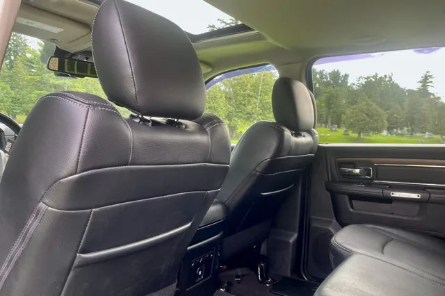 2017 RAM Ram 1500 Pickup Laramie - Photo 24