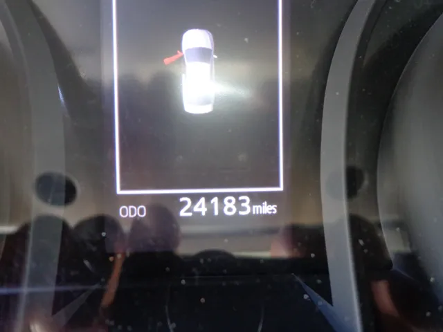 2021 Toyota Camry SE - Photo 12