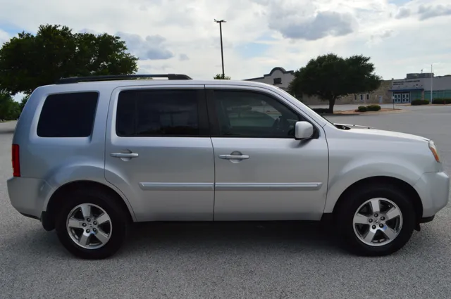 2011 Honda Pilot EX-L - Photo 7