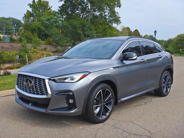 2023 INFINITI QX55