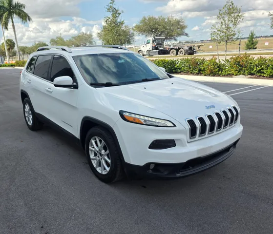 2017 Jeep Cherokee Latitude - Photo 6