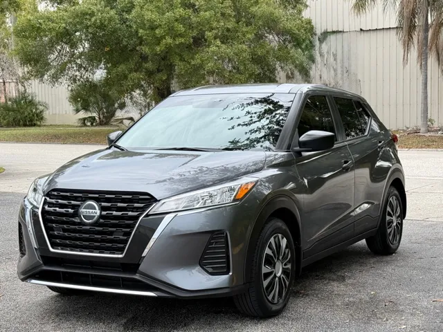 2021 Nissan Kicks S