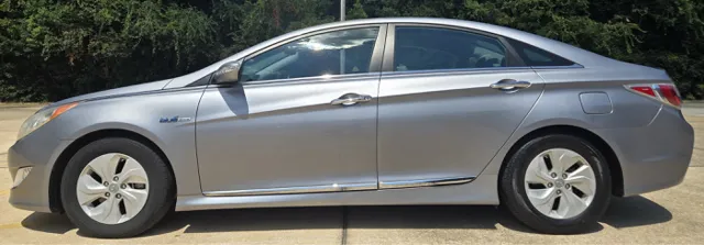 2015 Hyundai Sonata Hybrid - Photo 9