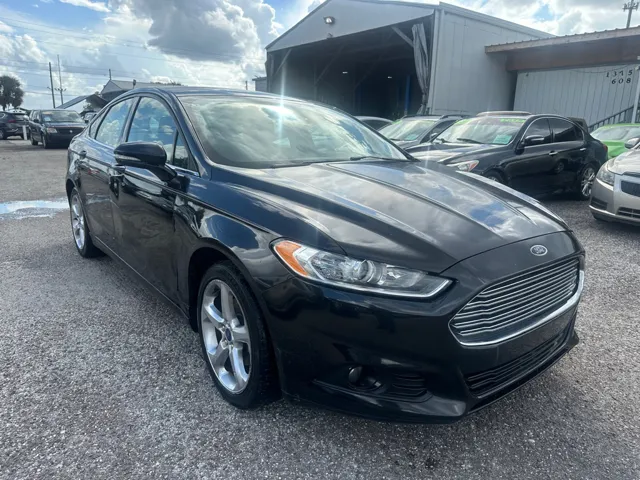 2015 Ford Fusion SE