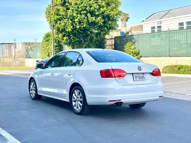 2014 Volkswagen Jetta SE - Photo 16