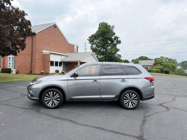 2019 Mitsubishi Outlander ES 2WD