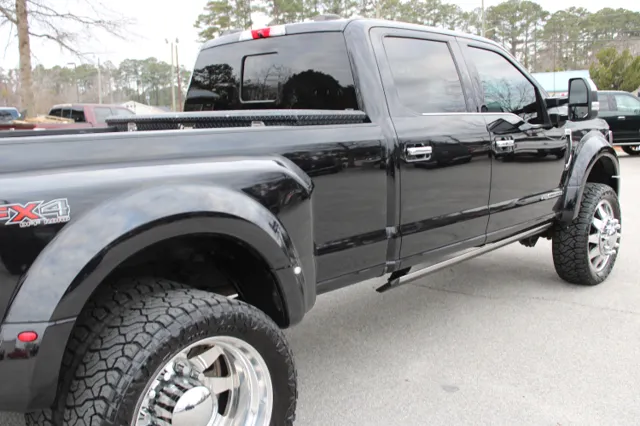 2020 Ford F-450 Super Duty Platinum - Photo 11
