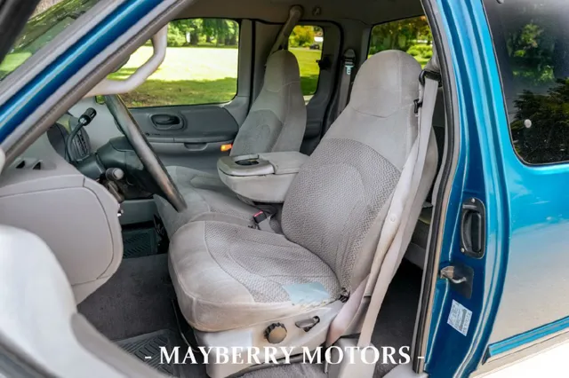 2000 Ford F-150 XL - Photo 12