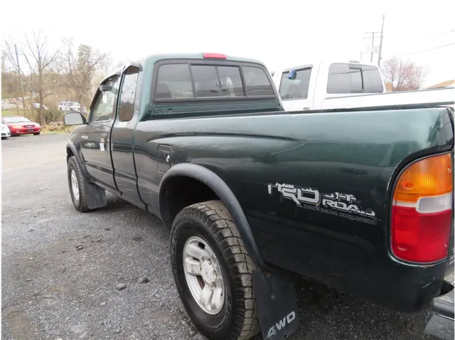 1999 Toyota Tacoma - Photo 31