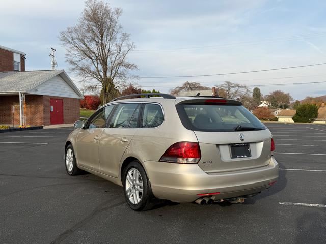 2013 Volkswagen Jetta SportWagen 2.0L TDI