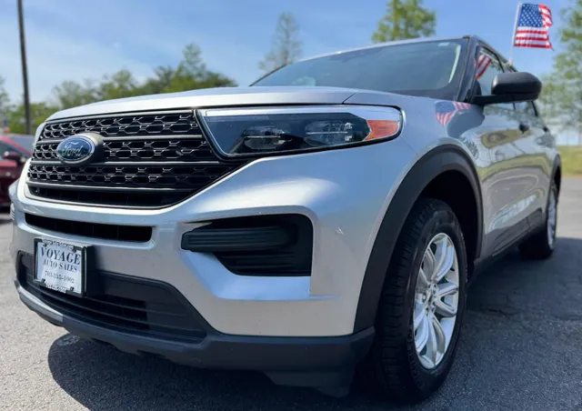 2021 Ford Explorer Base RWD's photo