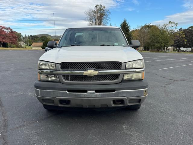 2005 Chevrolet Silverado 1500 Ext. Cab Long Bed 4WD