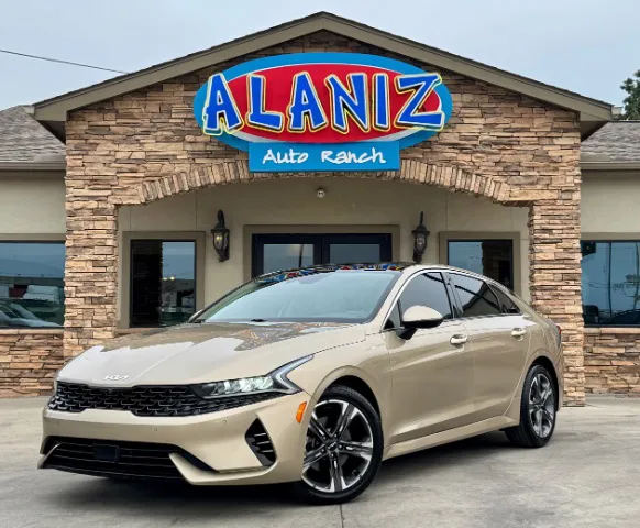 2022 Kia K5 EX's photo