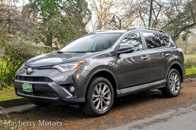 2017 Toyota RAV4 Limited's photo