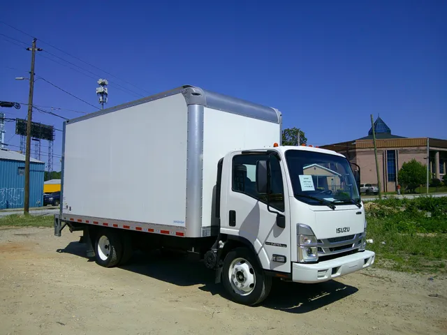 2023 Isuzu NPR-HD's photo