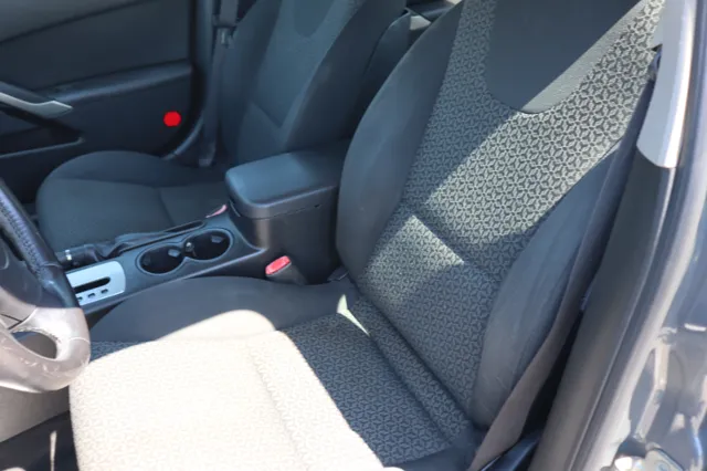 2009 Pontiac G6 G6 - Photo 24