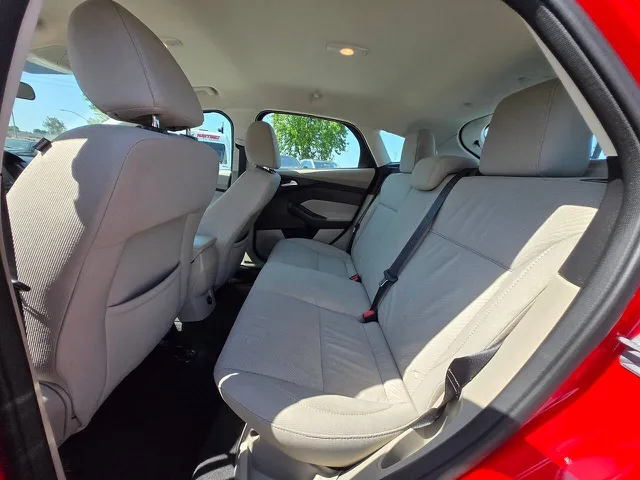 2014 Ford Focus Electric - Photo 25