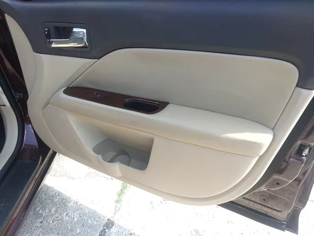 2012 Ford Fusion SEL - Photo 17