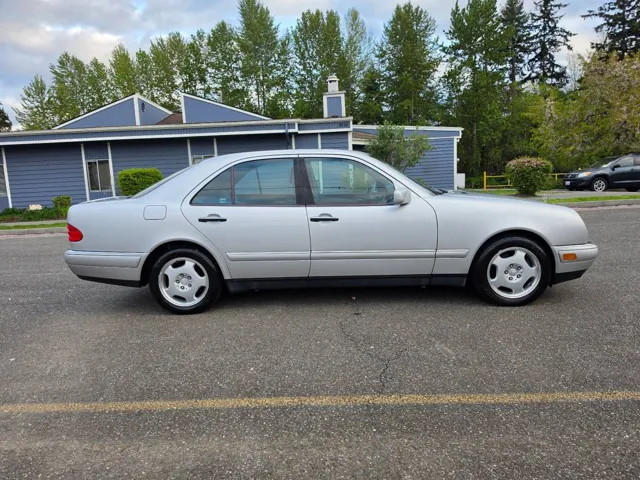 1999 Mercedes-Benz E-Class Base - Photo 4
