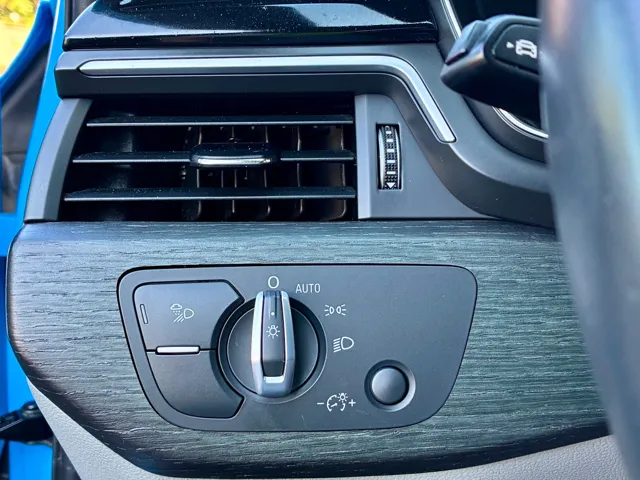 2022 Audi A4 Premium Plus - Photo 15