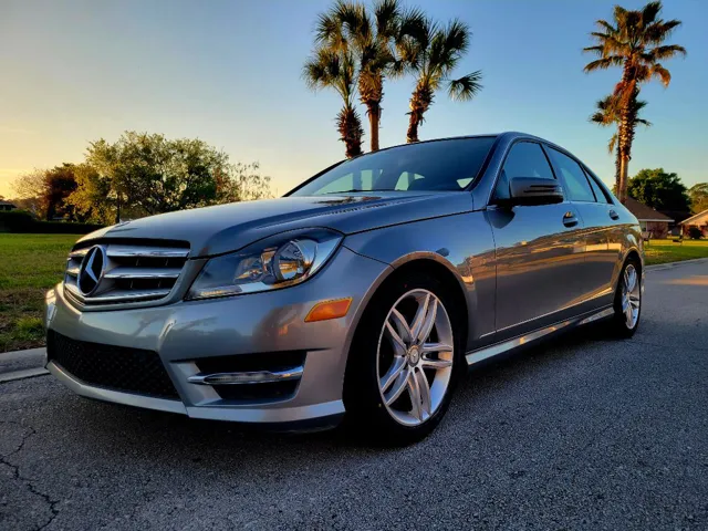 2013 Mercedes-Benz C-Class C250 Luxury - Photo 9
