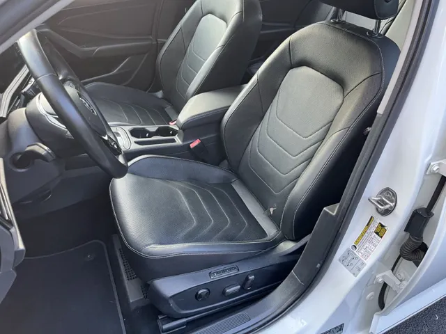 2019 Volkswagen Jetta SEL Premium - Photo 9