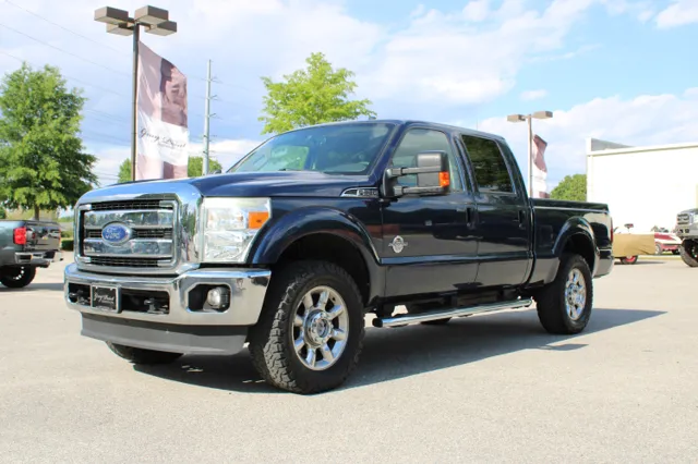 2014 Ford F-250 Lariat 4x4 Crew Cab 156 in's photo