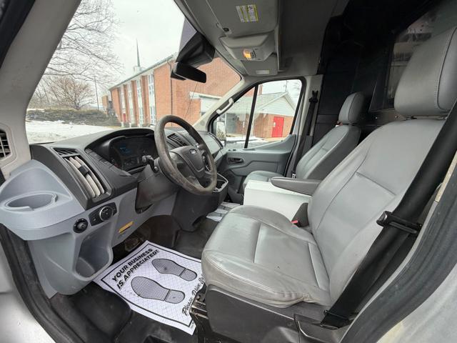 2018 Ford Transit 150 Van Med. Roof w/Sliding Pass. 130-in. WB