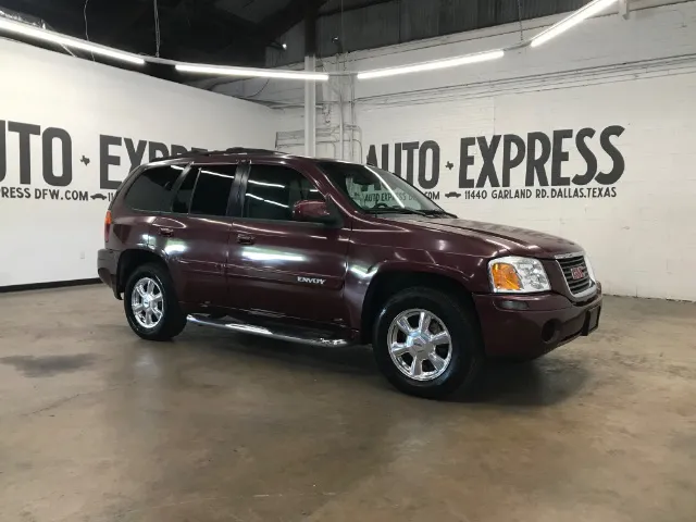 2004 GMC Envoy's photo