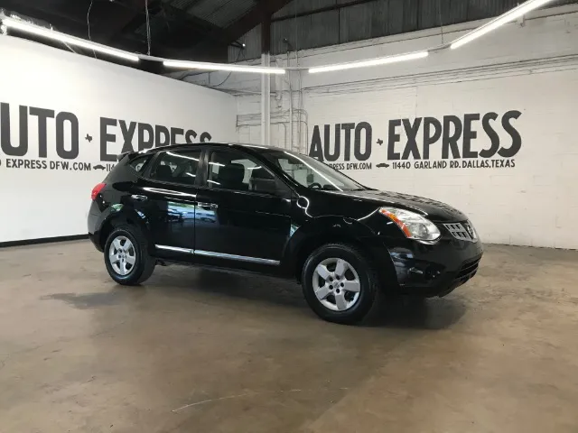 2011 Nissan Rogue S AWD's photo