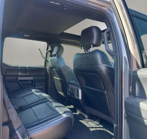 2020 Ford F-150 Raptor - Photo 24