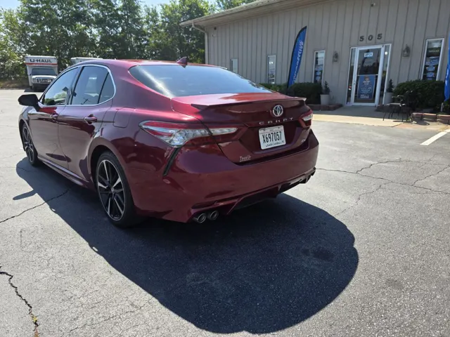 2018 Toyota Camry XSE - Photo 7