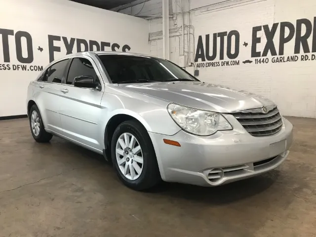 2007 Chrysler Sebring Base's photo