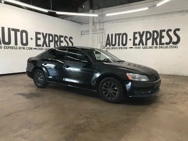 2012 Volkswagen Passat S